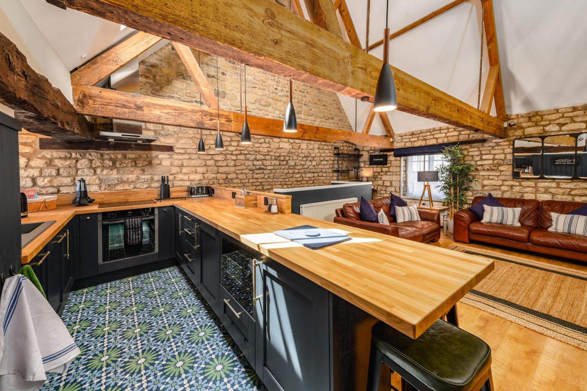 Stylish Central 6 Bedroom Converted Granary Stamford Exterior foto
